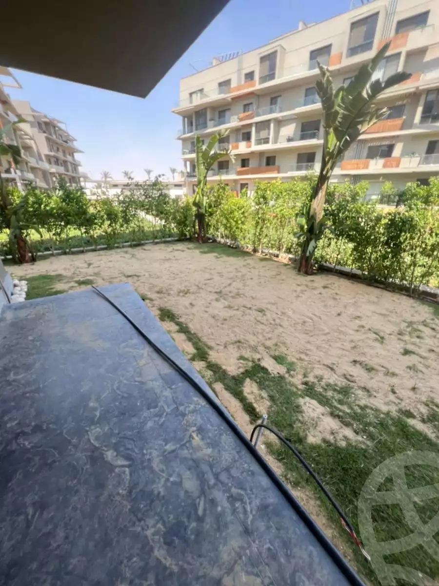 https://aqarmap.com.eg/en/listing/6584432-for-sale-cairo-new-cairo-compounds-lakeview-residence