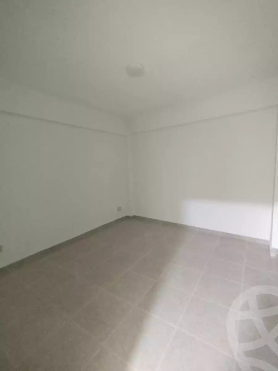 https://aqarmap.com.eg/en/listing/6585279-for-sale-alexandria-lsywf-el-seyouf-qebly-el-salam-st