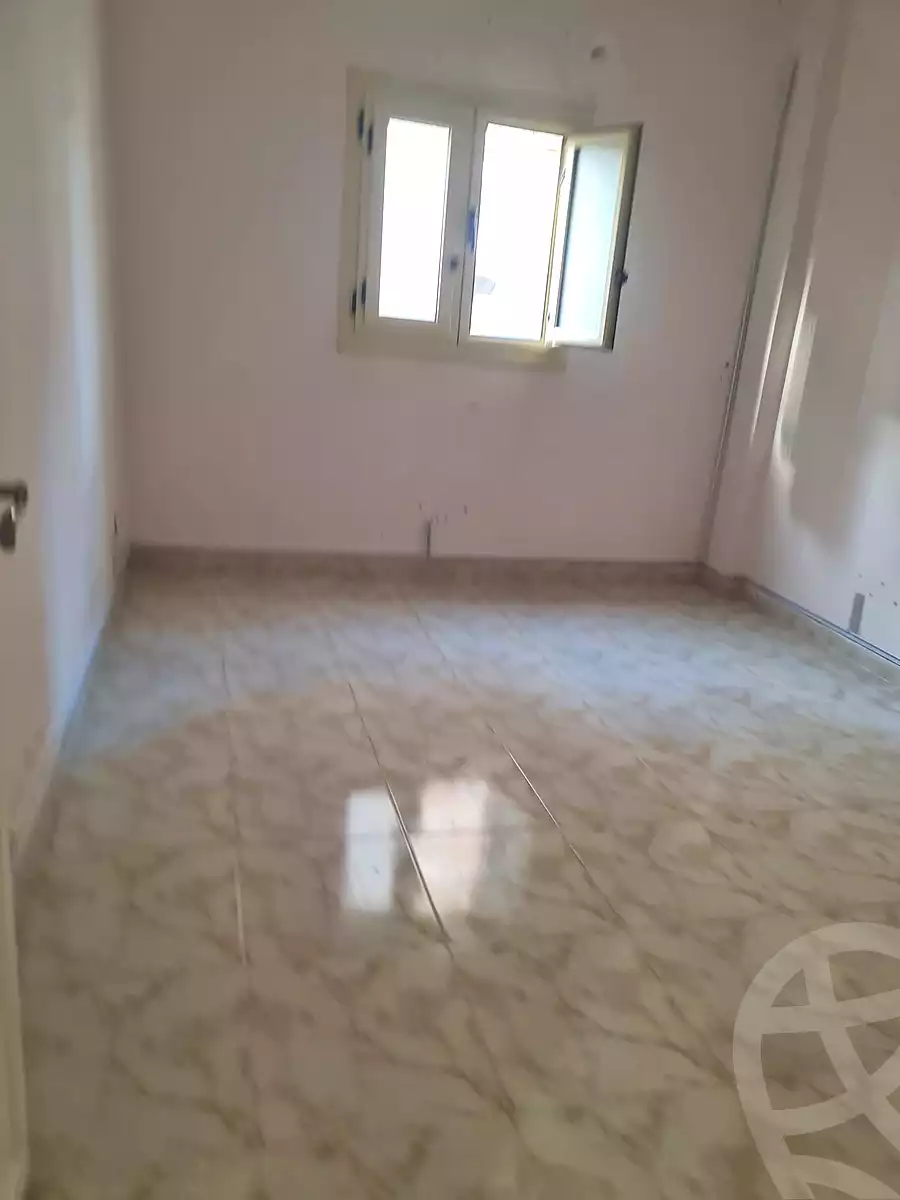 https://aqarmap.com.eg/en/listing/6565574-for-sale-alexandria-zezenia