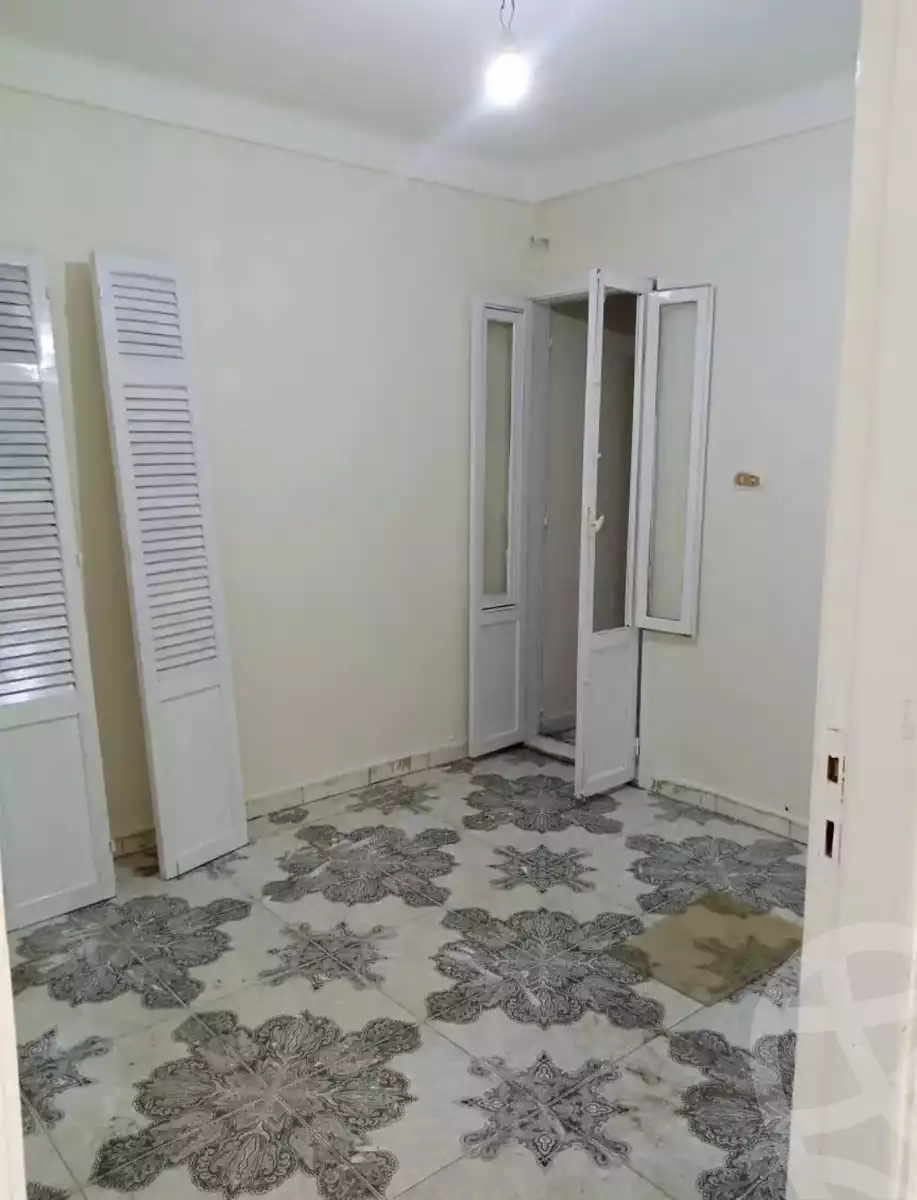 https://aqarmap.com.eg/en/listing/6587125-for-sale-alexandria-el-mandara-alex-el-mandara-qebli