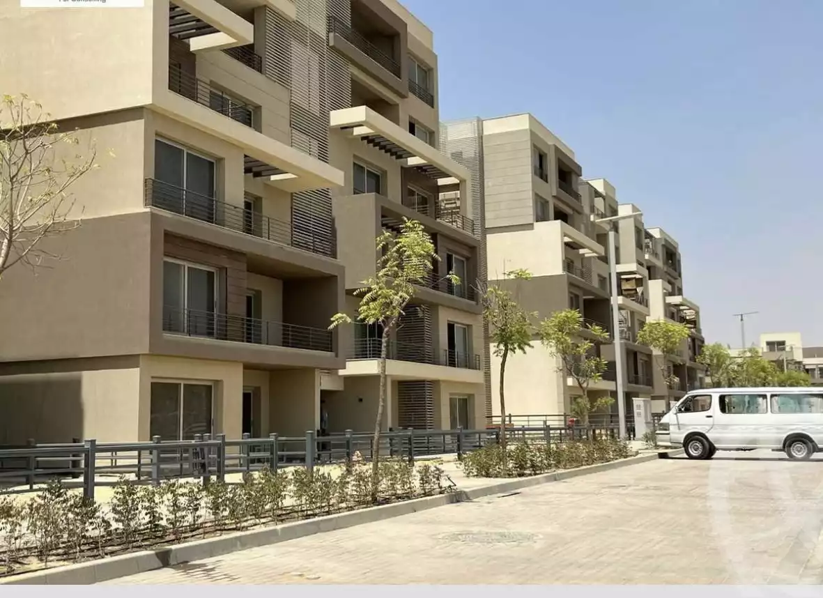 https://aqarmap.com.eg/ar/listing/6573746-for-sale-cairo-new-cairo-compounds-blm-hylz-nyw-kyrw