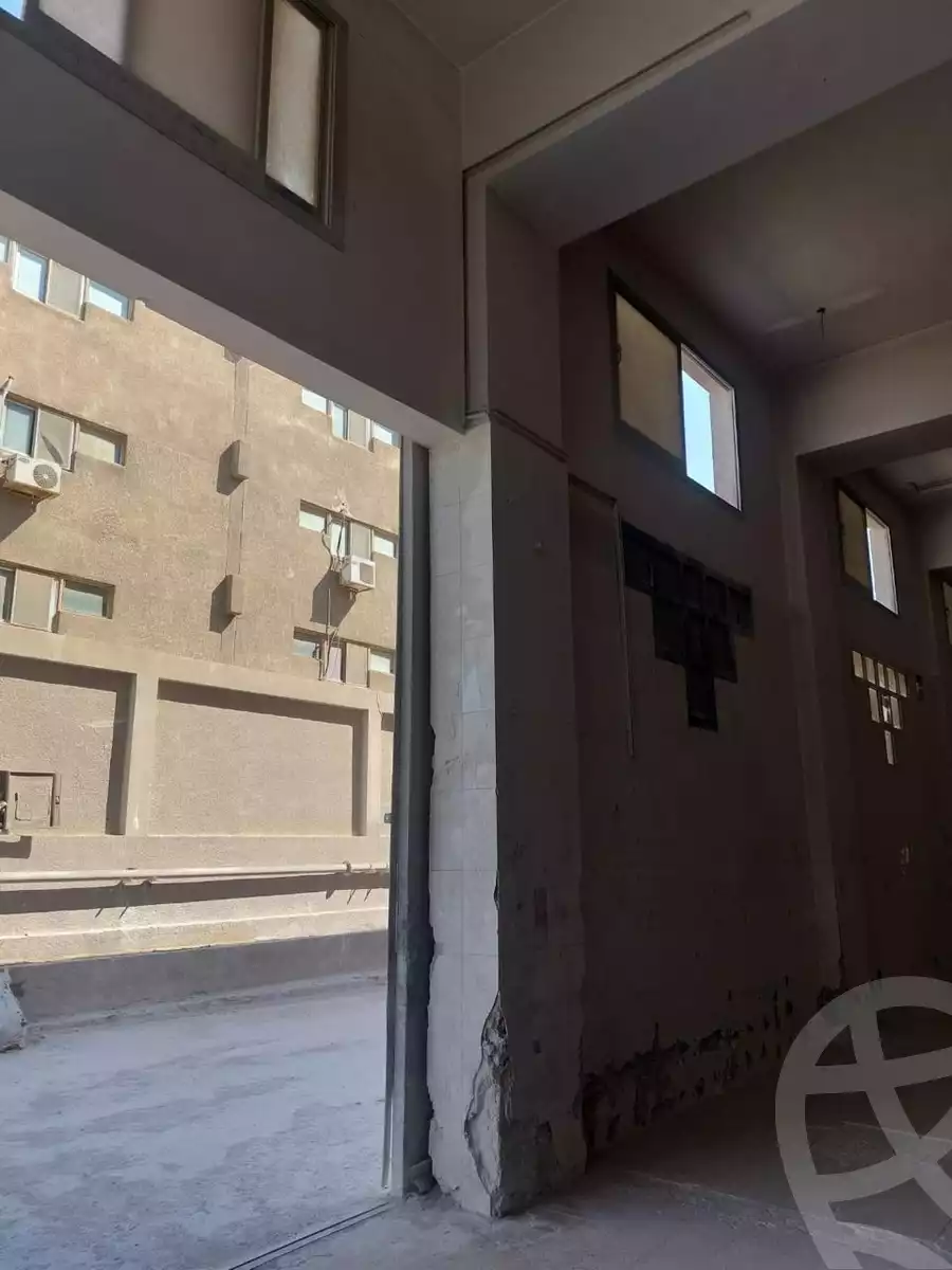 https://aqarmap.com.eg/ar/listing/6587771-for-sale-cairo-6th-of-october-el-mantqa-el-snaaaya-industrial-zone-1