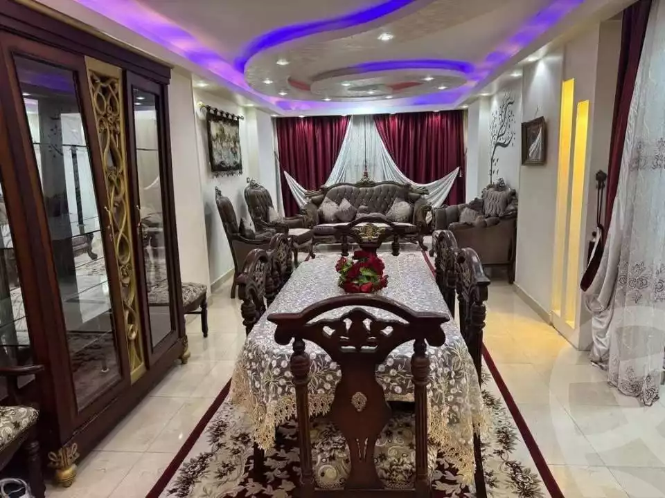 https://aqarmap.com.eg/ar/listing/6589277-for-sale-cairo-ain-shams-ahmed-esmat-st