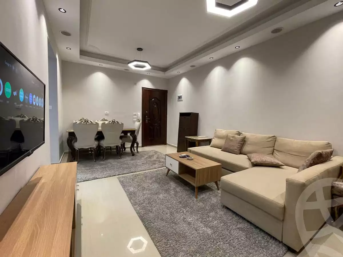 https://aqarmap.com.eg/ar/listing/6590112-for-rent-cairo-el-sheikh-zayed-city-compounds-rawdet-zayed