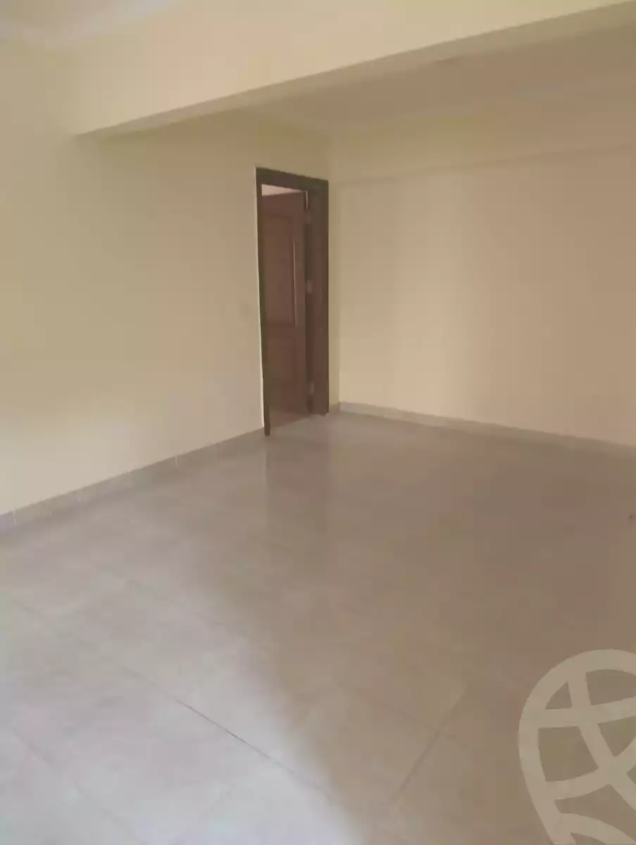 https://aqarmap.com.eg/ar/listing/6590116-for-rent-cairo-6th-of-october-el-wahatt-road