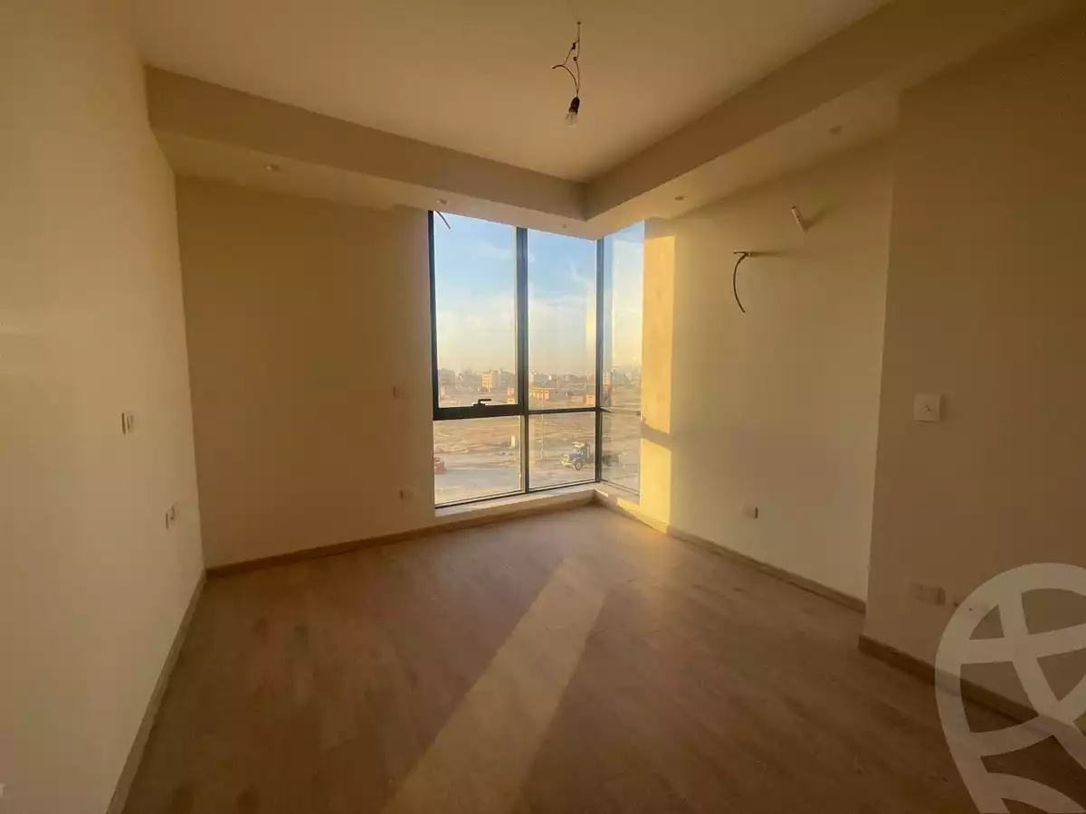 https://aqarmap.com.eg/ar/listing/6590374-for-sale-cairo-new-cairo-compounds-el-patio-oro