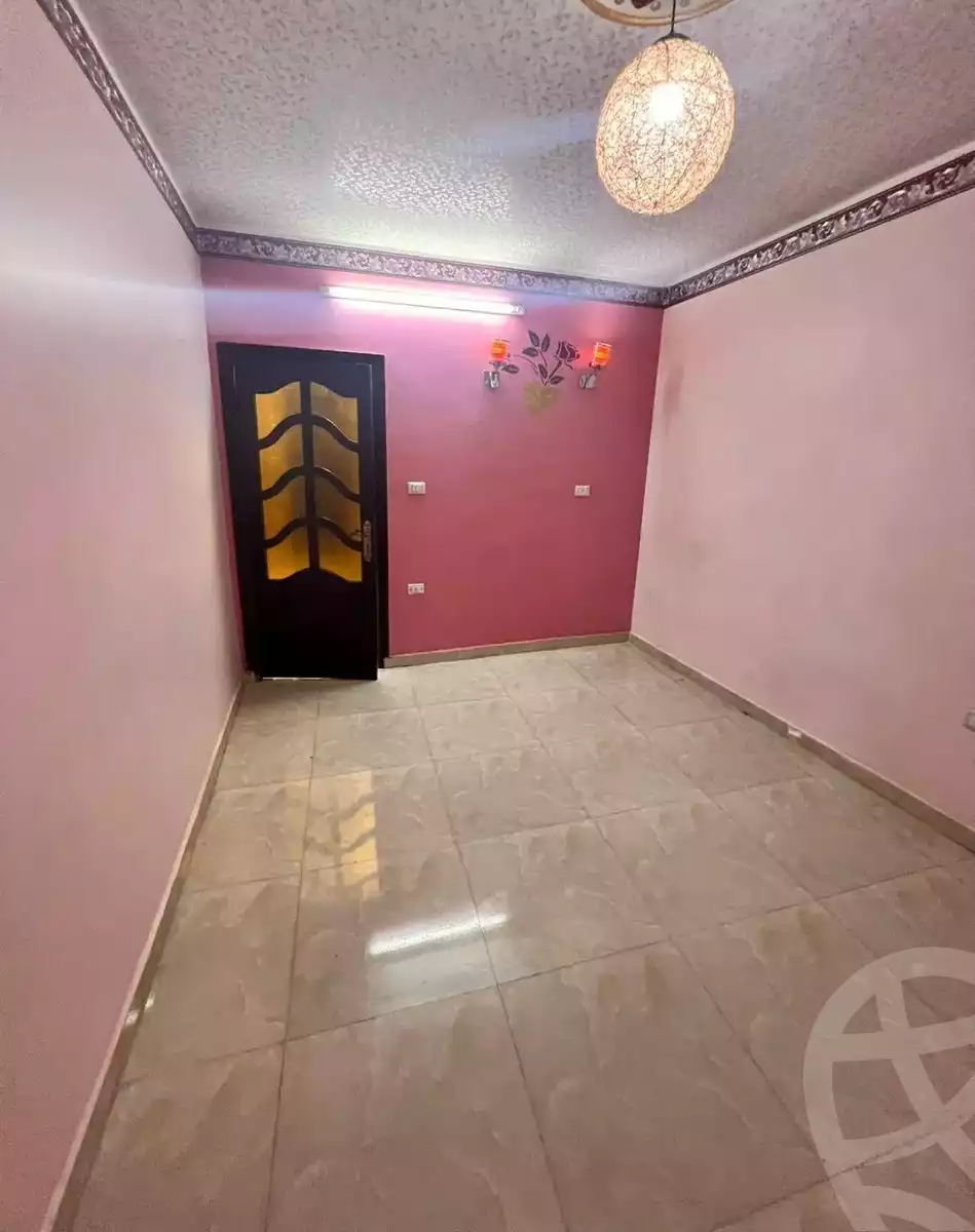 https://aqarmap.com.eg/en/listing/6590516-for-sale-qalyubia-shubra-el-khaima-om-bayoumi