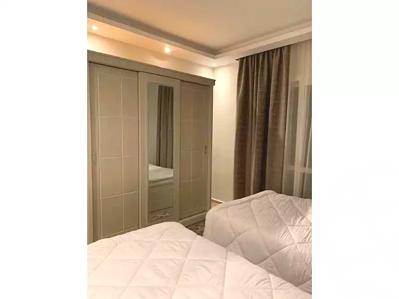 https://aqarmap.com.eg/ar/listing/6590766-for-rent-cairo-new-cairo-lrhb-city-mtdd-lrhb-phase-9