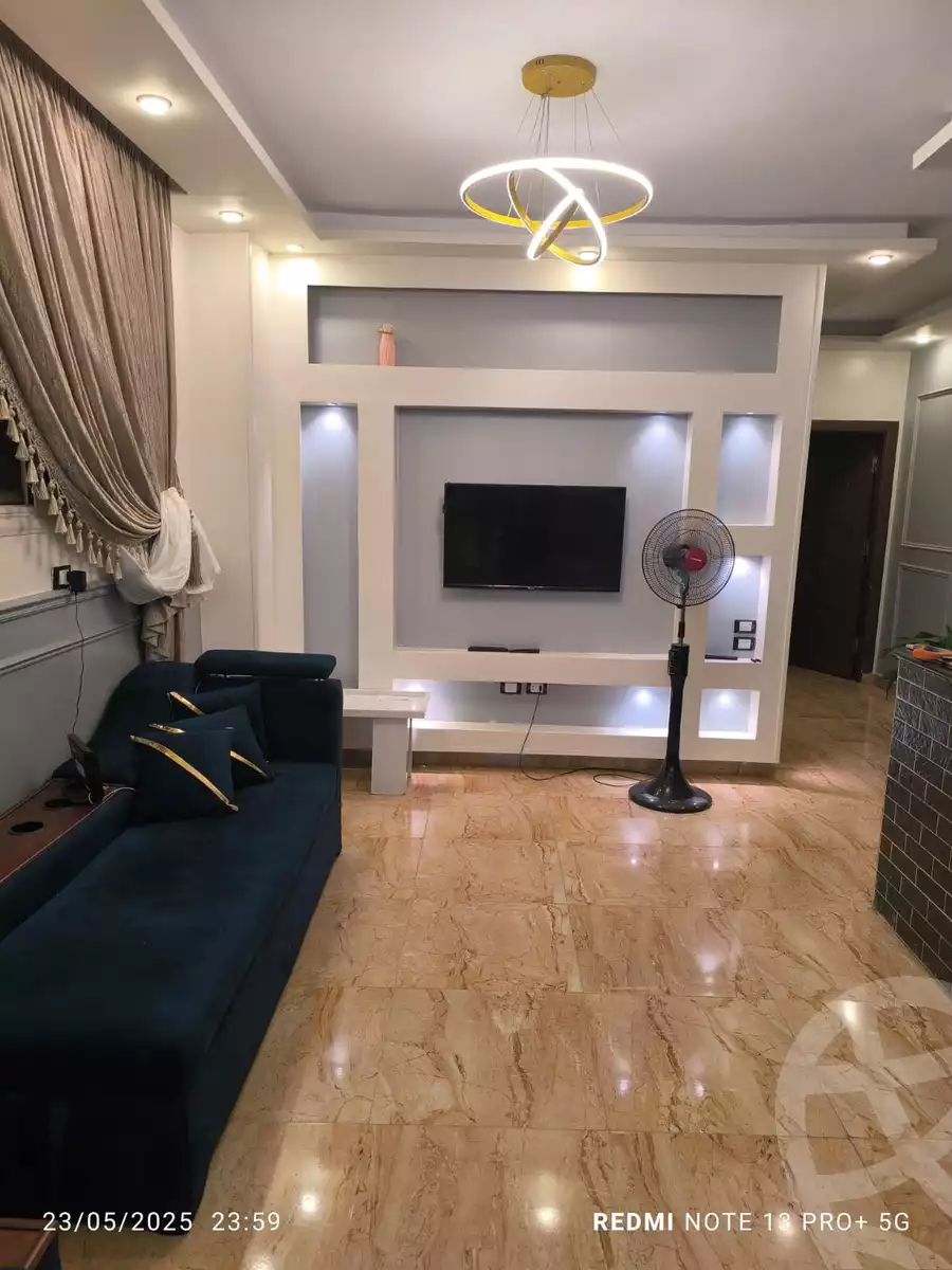 https://aqarmap.com.eg/ar/listing/6591345-for-sale-cairo-el-sheikh-zayed-city-el-hay-elthaleth