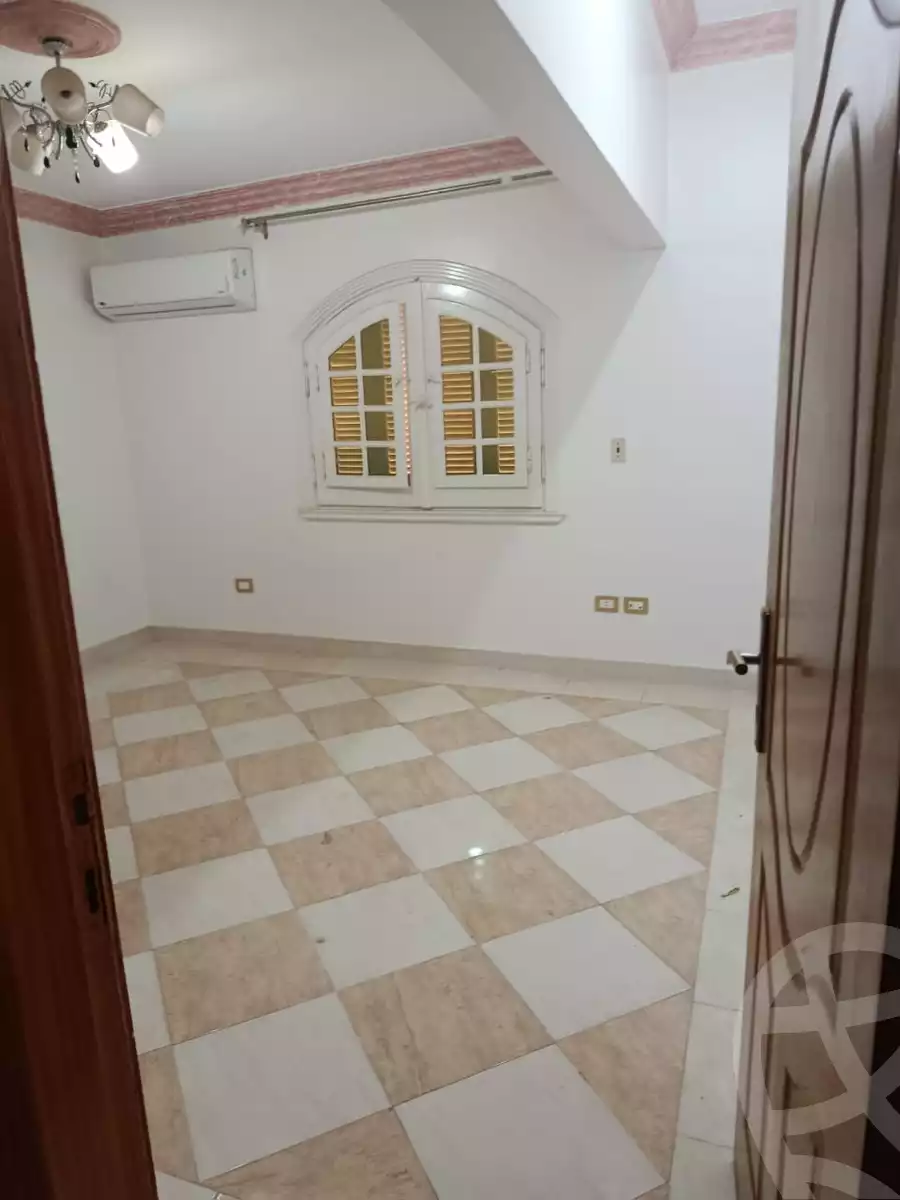 https://aqarmap.com.eg/ar/listing/6592044-for-rent-cairo-new-cairo-gharb-el-golf-alaa-elsaadany-st