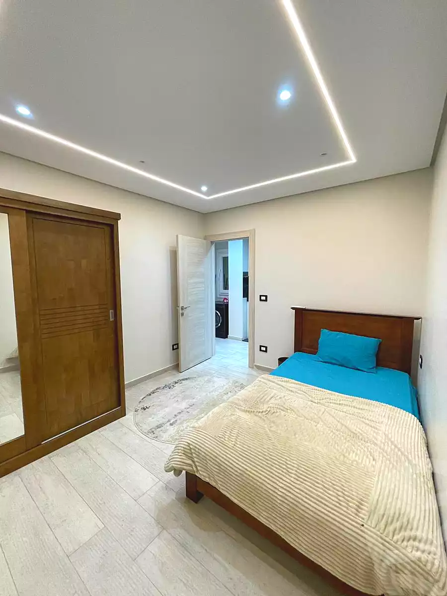 https://aqarmap.com.eg/ar/listing/6592565-for-rent-cairo-el-sheikh-zayed-city-compounds-rawdet-zayed