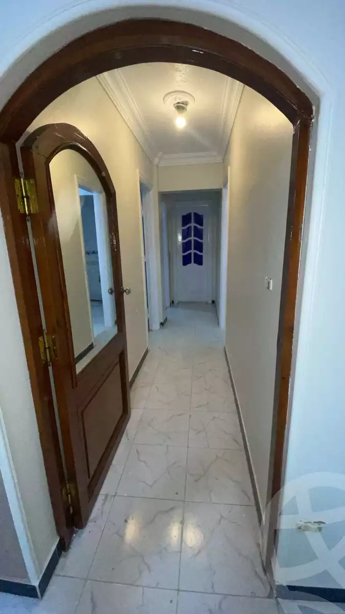 https://aqarmap.com.eg/en/listing/6592739-for-sale-cairo-new-cairo-first-settlement-neighbourhood-2-sheikh-el-hossary-st
