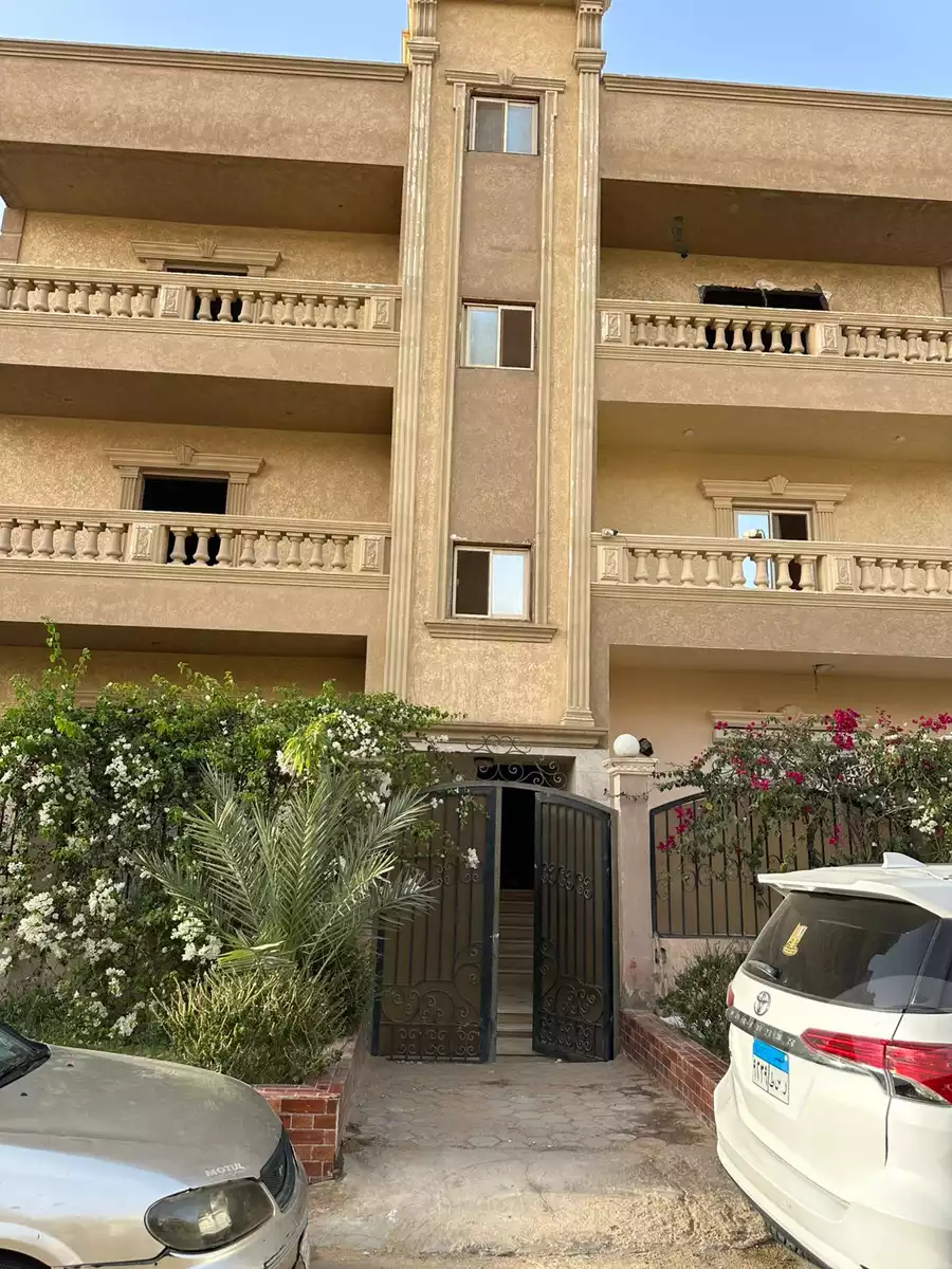 https://aqarmap.com.eg/ar/listing/6592804-for-rent-cairo-new-cairo-el-ahyaa-third-neighborhood-street-16
