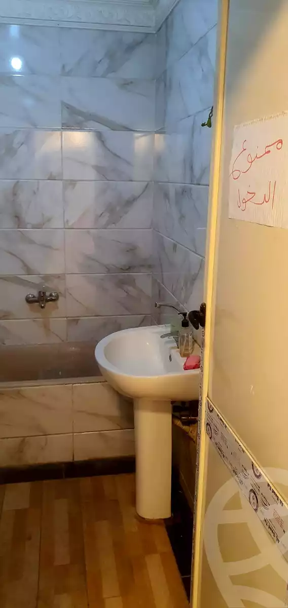 https://aqarmap.com.eg/ar/listing/6593644-for-rent-cairo-faisal-shareaa-el-malek-fasel