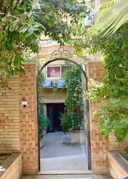 https://aqarmap.com.eg/en/listing/6593913-for-sale-cairo-hadayek-el-ahram-mntq-d