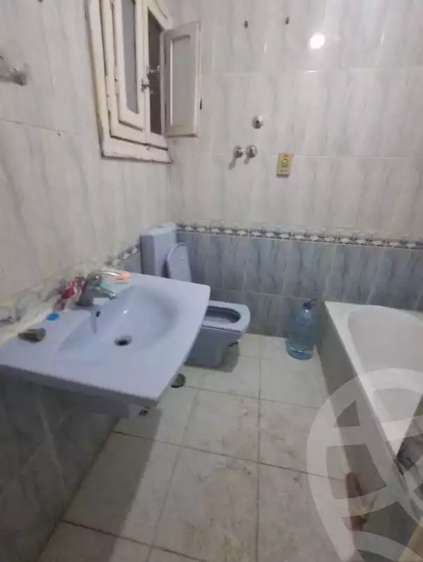 https://aqarmap.com.eg/ar/listing/6594345-for-sale-alexandria-l-jmy-lbytsh-al-samalehy-2-st