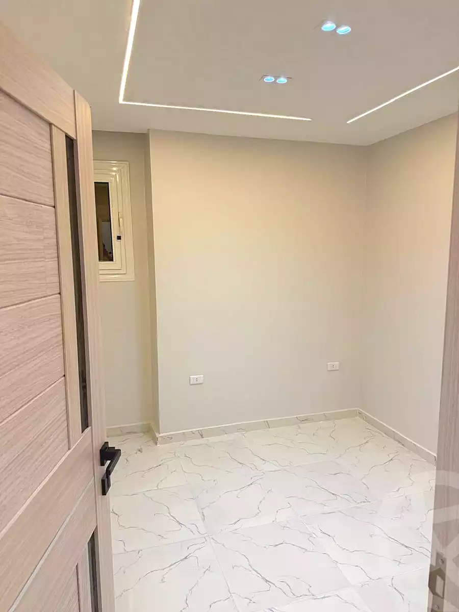 https://aqarmap.com.eg/en/listing/6597282-for-sale-cairo-6th-of-october-el-ahyaa-neighborhood-4th-neighborhood-5