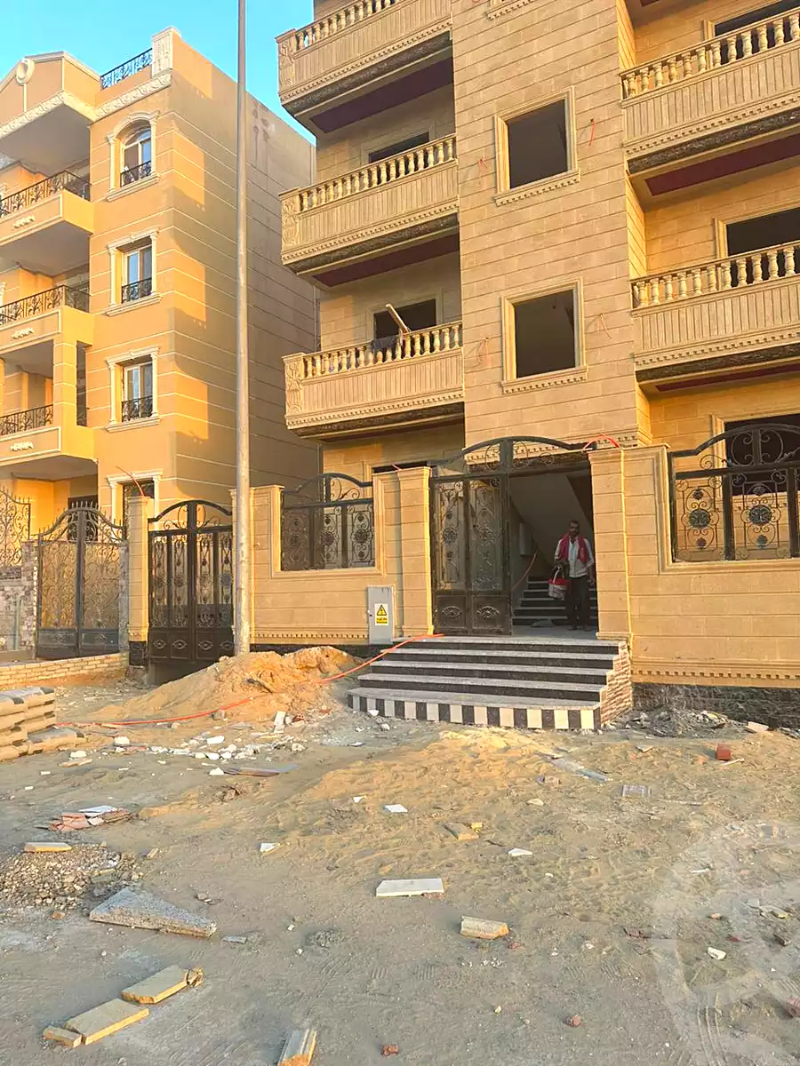 https://aqarmap.com.eg/en/listing/6597396-for-sale-cairo-6th-of-october-el-tawsaat-el-shamalya-hy-2000-qt