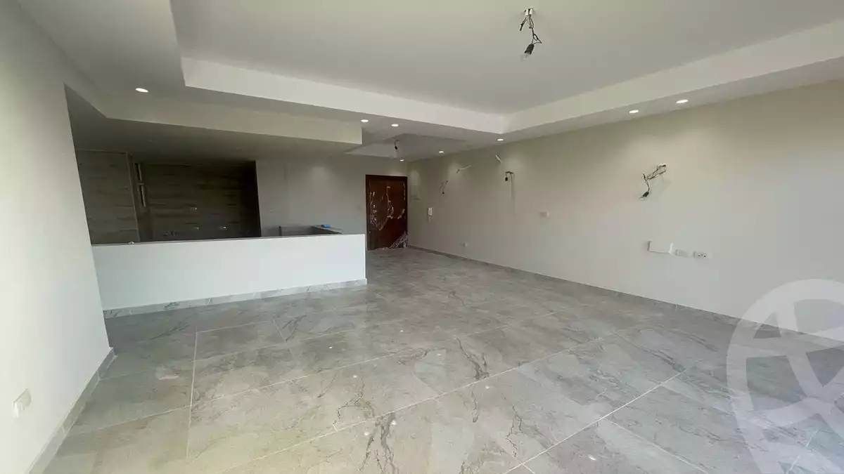 https://aqarmap.com.eg/en/listing/6597381-for-sale-cairo-new-cairo-compounds-el-patio-oro