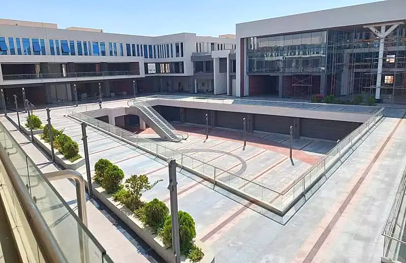 https://aqarmap.com.eg/ar/listing/6597557-for-rent-cairo-6th-of-october-compounds-wyst-jyt-mwl