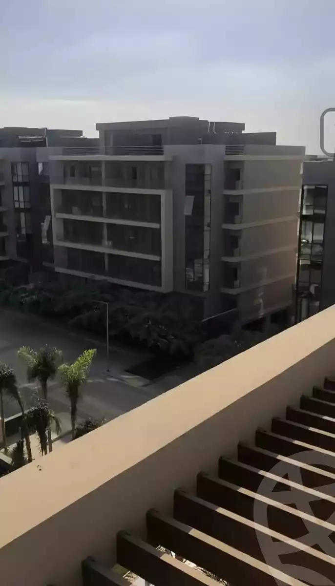 https://aqarmap.com.eg/en/listing/6597720-for-sale-cairo-new-cairo-compounds-el-patio-oro