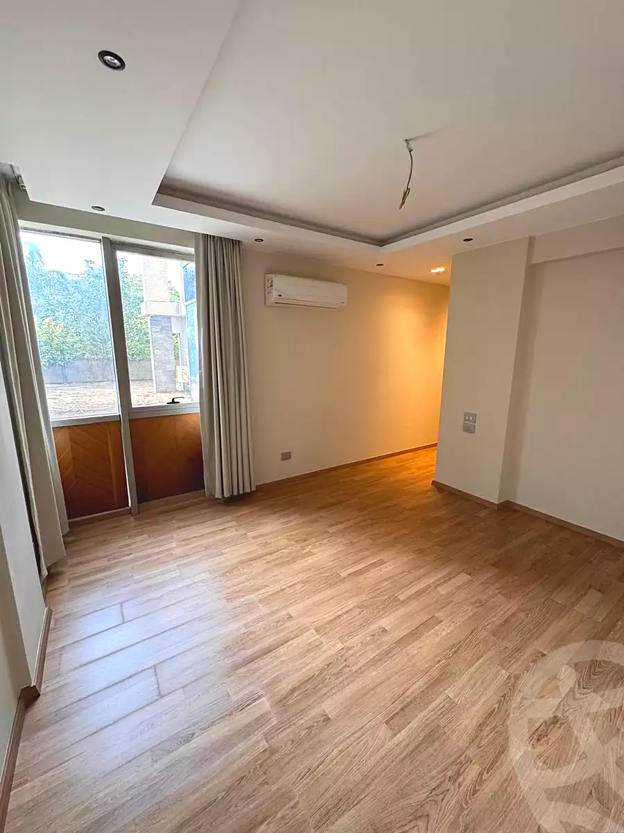 https://aqarmap.com.eg/en/listing/6597765-for-sale-cairo-new-cairo-compounds-moon-valley