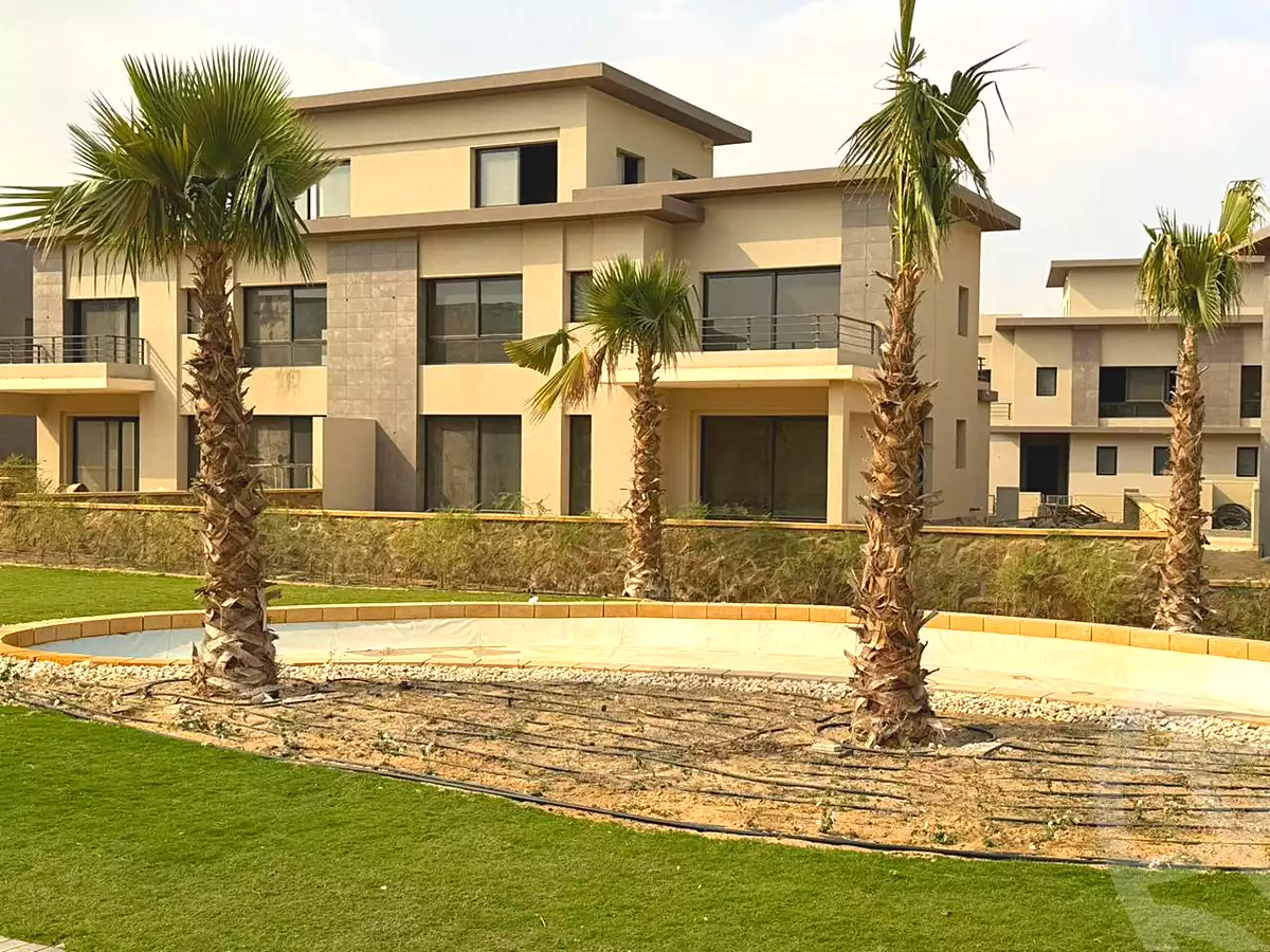 https://aqarmap.com.eg/ar/listing/6597874-for-sale-cairo-new-cairo-compounds-swan-lake-iris-swan-lake-residence