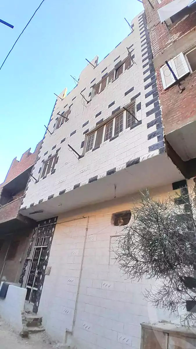 https://aqarmap.com.eg/en/listing/6598570-for-sale-qalyubia-el-khanka-al-qalaj