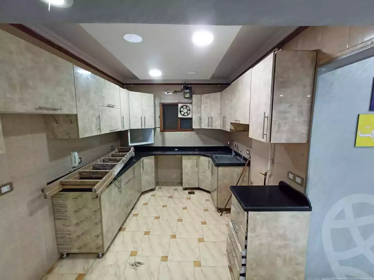 https://aqarmap.com.eg/ar/listing/6599067-for-rent-cairo-helwan-helwan-el-sharkeya-el-maraghi-st
