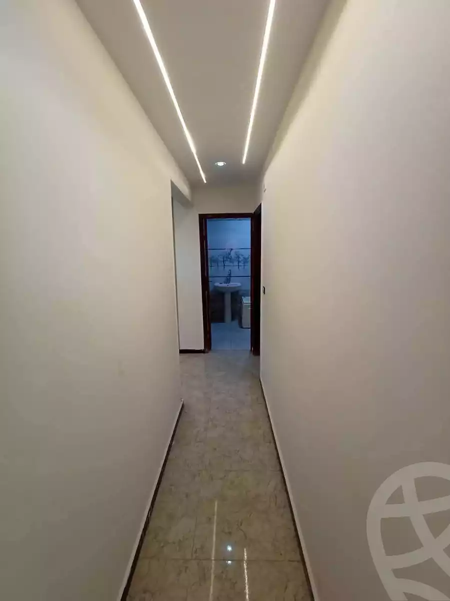 https://aqarmap.com.eg/ar/listing/6600055-for-rent-cairo-helwan-mohamed-sayed-ahmed-st