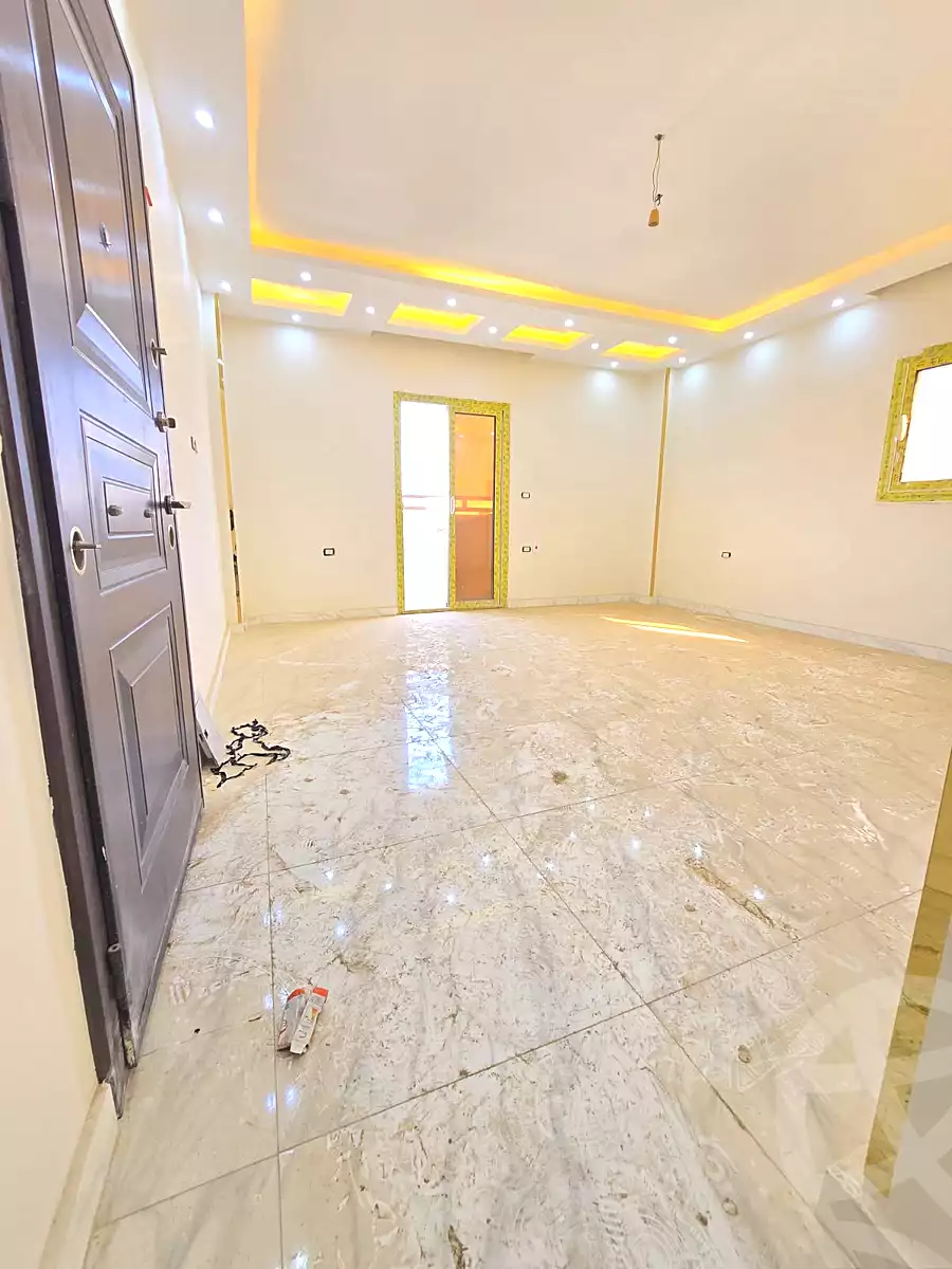 https://aqarmap.com.eg/ar/listing/6600298-for-sale-cairo-6th-of-october-el-ahyaa-neighborhood-1st-al-maahad