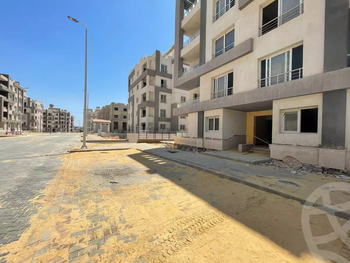 https://aqarmap.com.eg/ar/listing/6600426-for-sale-cairo-el-sheikh-zayed-city-mntq-fr-y-bmdyn-lshykh-zyd