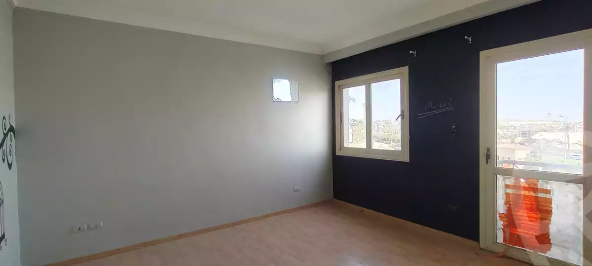 https://aqarmap.com.eg/en/listing/6601291-for-sale-cairo-el-sheikh-zayed-city-compounds-zayed-2000