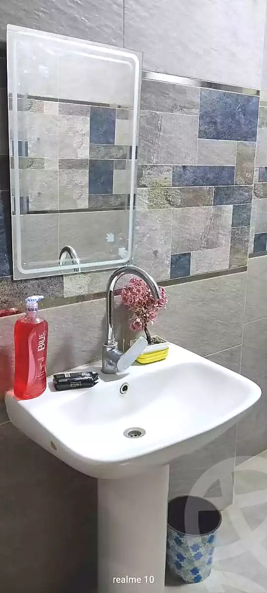 https://aqarmap.com.eg/ar/listing/6601395-for-rent-cairo-manial-kwrnysh-lmnyl