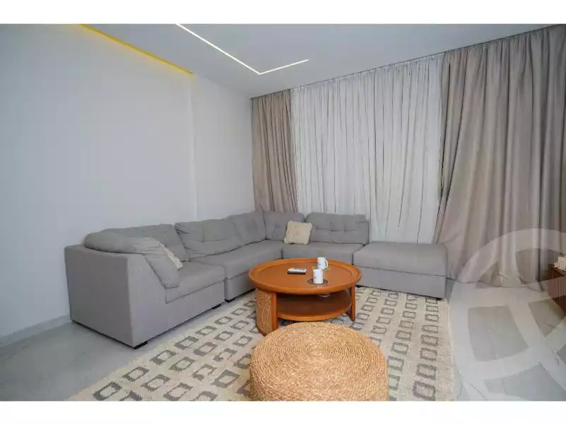 https://aqarmap.com.eg/en/listing/6602143-for-rent-cairo-new-cairo-compounds-lakeview-residence