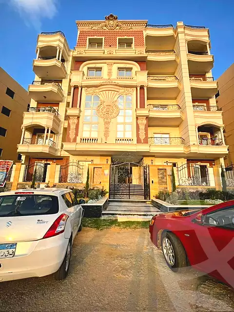 https://aqarmap.com.eg/en/listing/6600299-for-sale-cairo-new-cairo-el-lotus-lotus-north-cairo-new-cairo-el-lotus-lotus-south-the-fourth-area-lotus-north