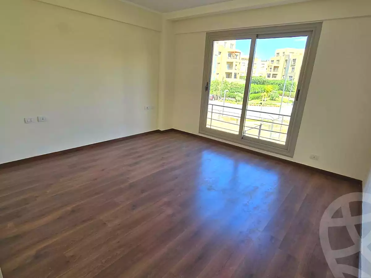 https://aqarmap.com.eg/ar/listing/6603113-for-sale-cairo-6th-of-october-compounds-palm-parks