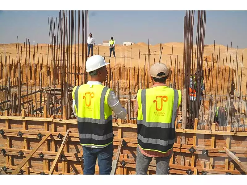 https://aqarmap.com.eg/en/listing/6603282-for-sale-cairo-6th-of-october-compounds-kmbwnd-b-twn-ryl-styt-llttwyr