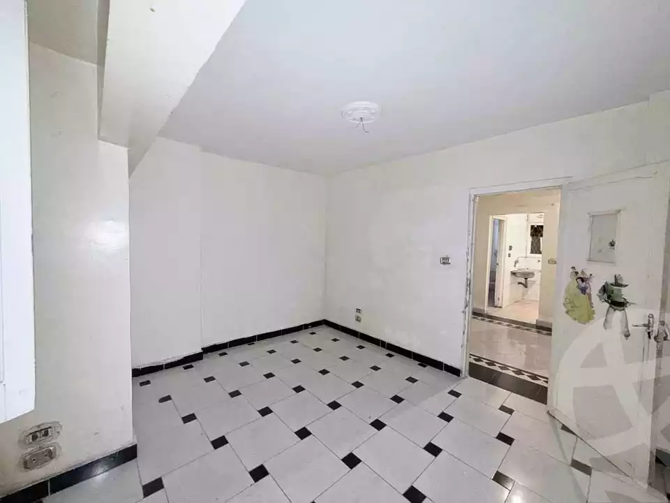 https://aqarmap.com.eg/en/listing/6604019-for-sale-alexandria-ganaklis