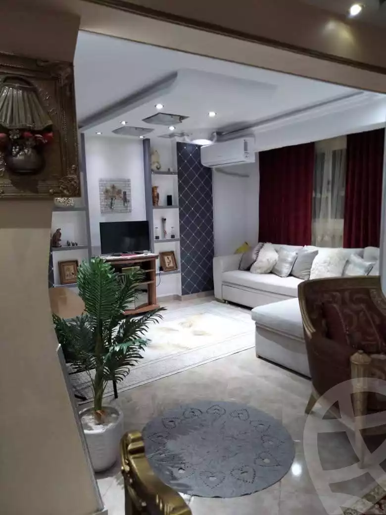 https://aqarmap.com.eg/ar/listing/6604051-for-sale-cairo-helwan-zou-el-fekar-basha-st
