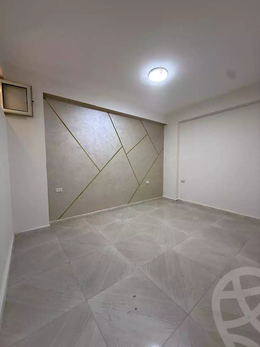 https://aqarmap.com.eg/ar/listing/6604604-for-sale-qalyubia-shubra-el-khaima-om-bayoumi
