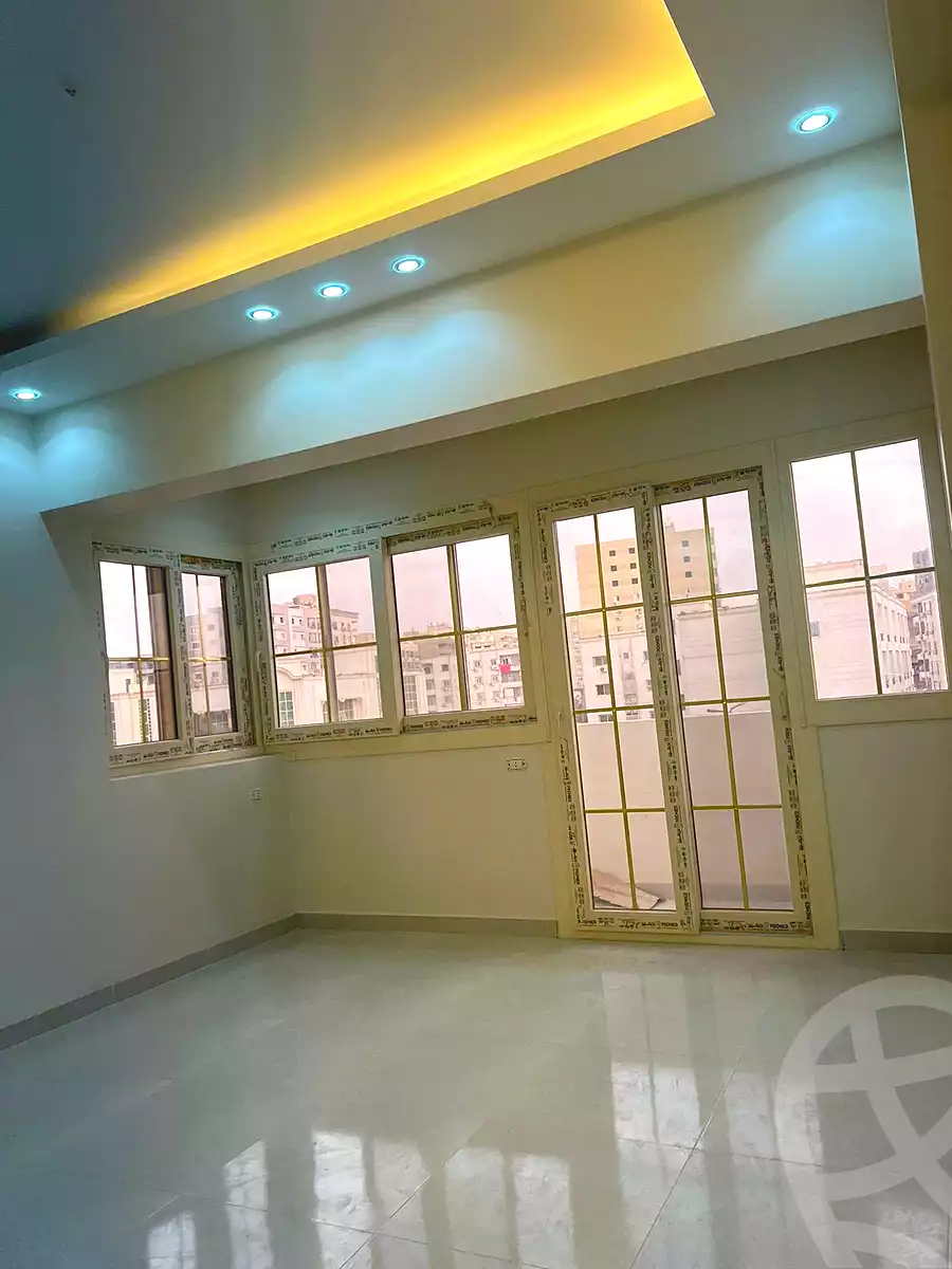 https://aqarmap.com.eg/ar/listing/6604885-for-sale-cairo-nasr-city-8th-zone-dr-hassan-el-sharef-st