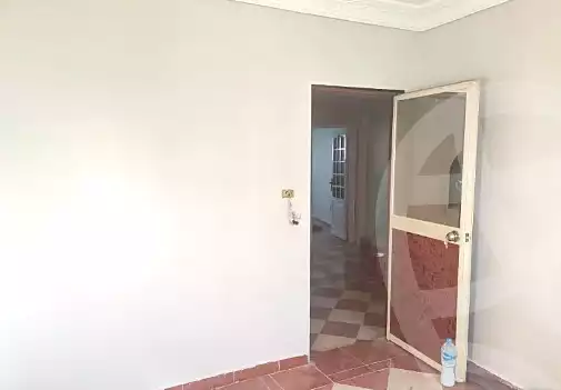 https://aqarmap.com.eg/en/listing/6605004-for-rent-alexandria-shds