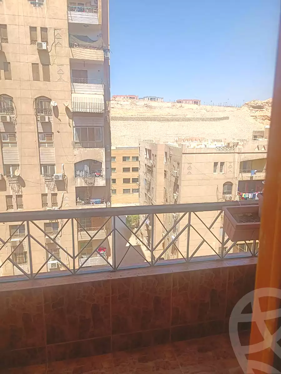 https://aqarmap.com.eg/en/listing/6605624-for-rent-cairo-mokattam-compounds-kmbwnd-jwldn-jyts