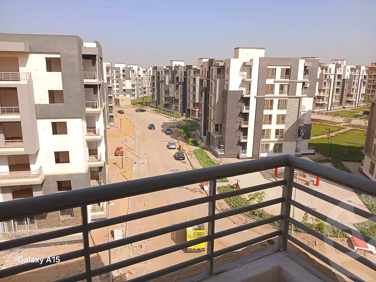 https://aqarmap.com.eg/en/listing/6606060-for-rent-cairo-6th-of-october-compounds-jn-ktwbr