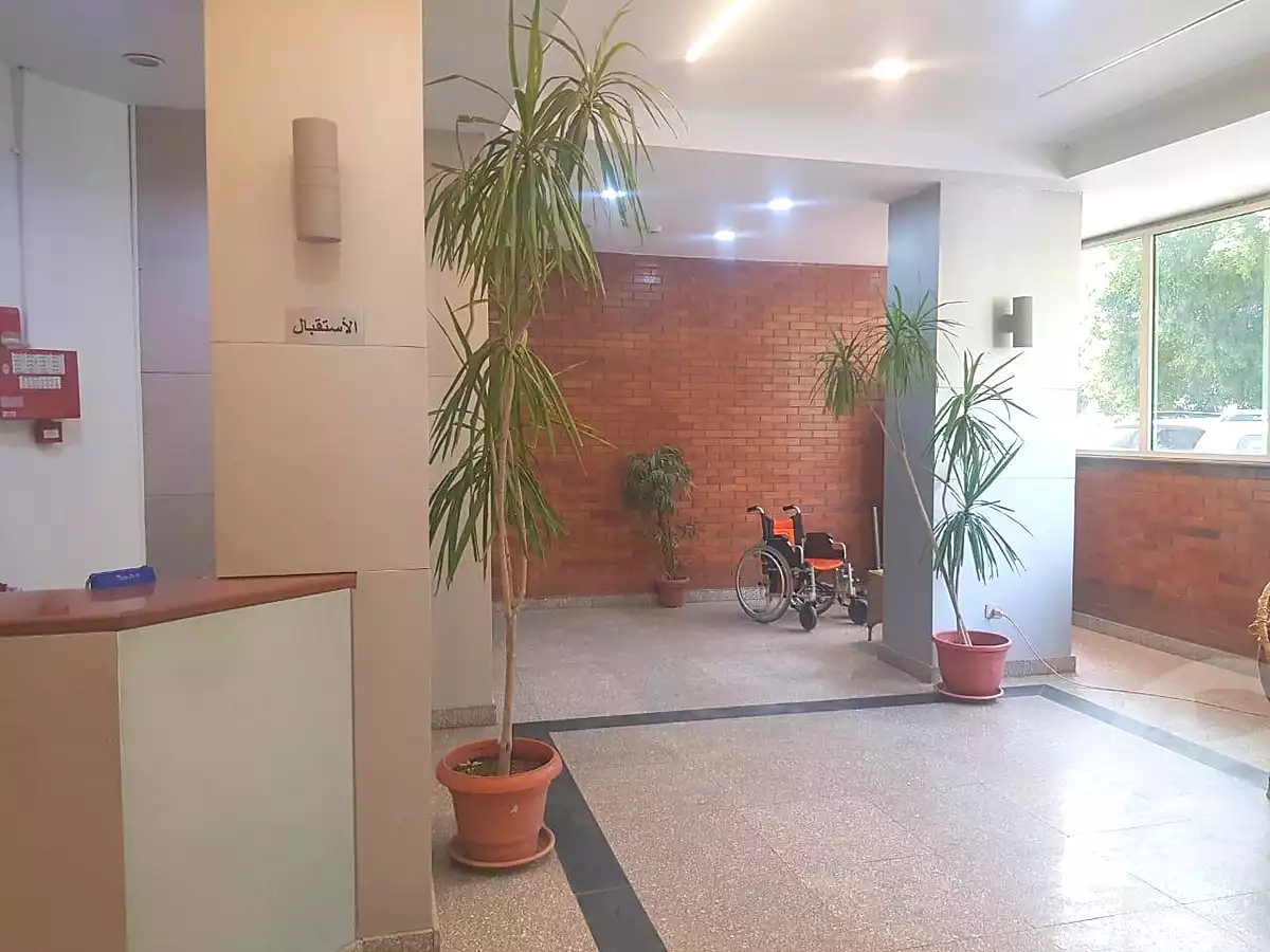 https://aqarmap.com.eg/ar/listing/6606240-for-sale-cairo-manial-kwrnysh-lmnyl