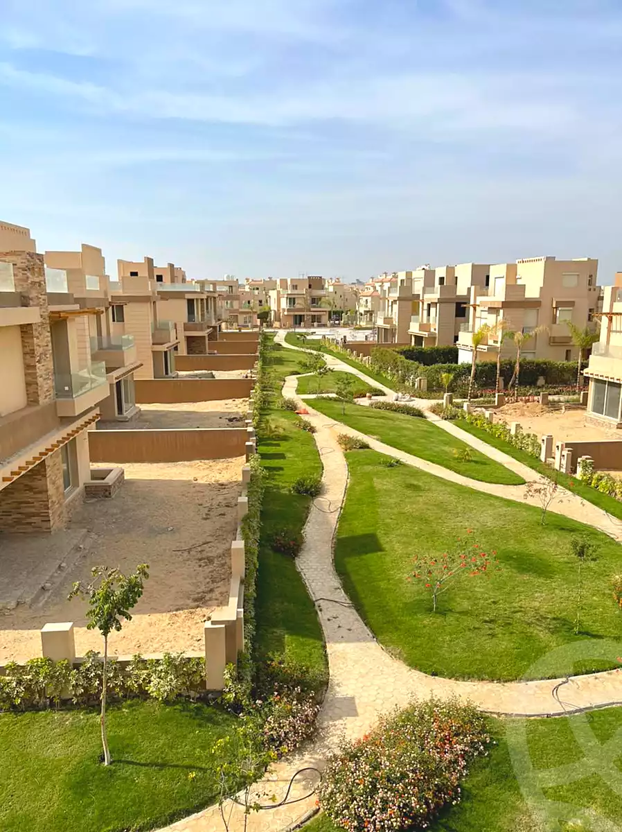 https://aqarmap.com.eg/en/listing/6606122-for-sale-cairo-6th-of-october-compounds-rayos