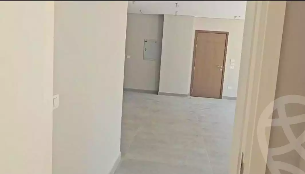 https://aqarmap.com.eg/ar/listing/6606504-for-sale-cairo-el-sheikh-zayed-city-compounds-kmbwnd-fyldj-wyst-dr-llttwyr