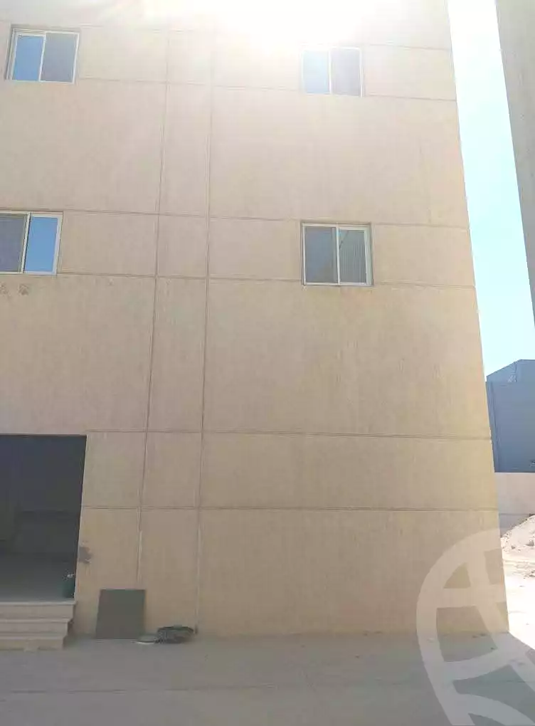https://aqarmap.com.eg/en/listing/6608033-for-sale-sharqia-10th-of-ramadan-industrial-area-manteqat-al-6-million-manteqat-al-6-million-3rd-industrial-zone