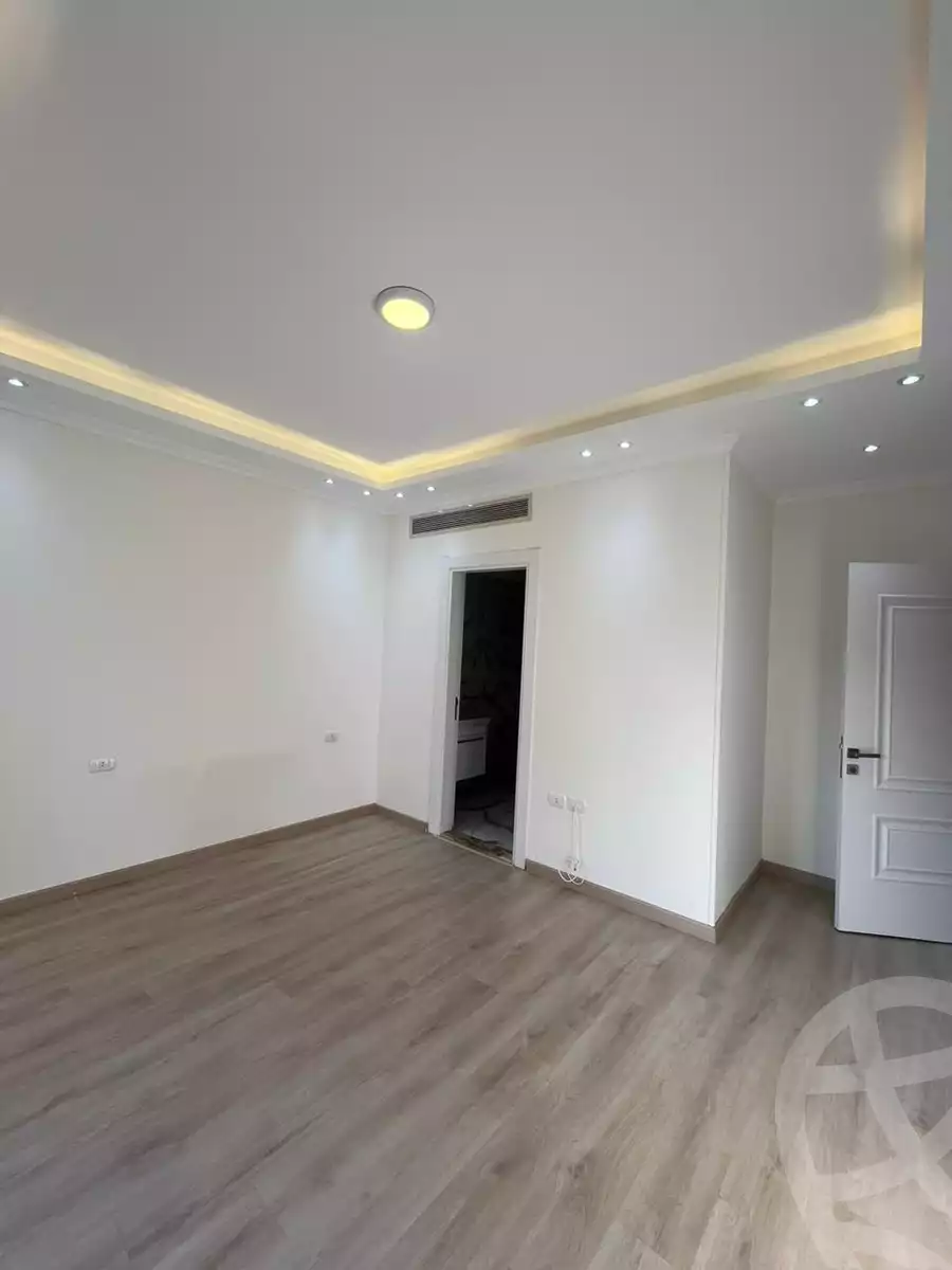 https://aqarmap.com.eg/en/listing/6608965-for-rent-cairo-el-sheikh-zayed-city-compounds-beverly-hills